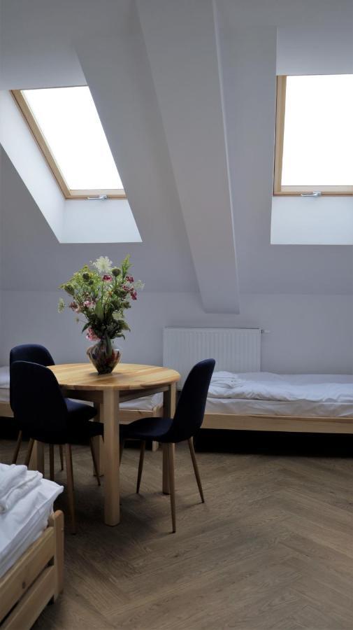 Artrooms Pokoje Goscinne Krosno Kültér fotó