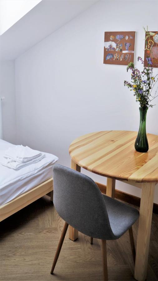 Artrooms Pokoje Goscinne Krosno Kültér fotó